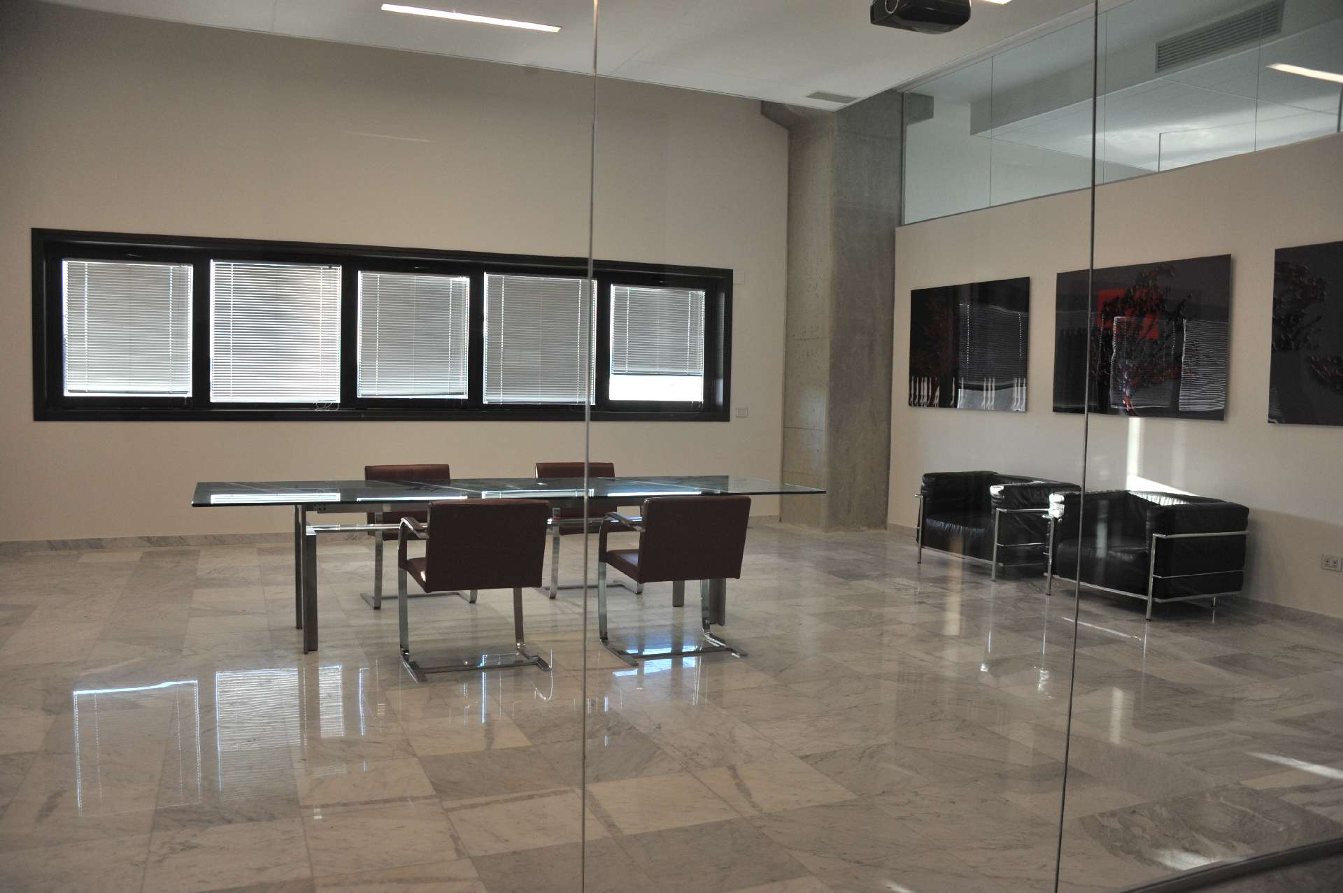 Dettaglio del banco in Corian