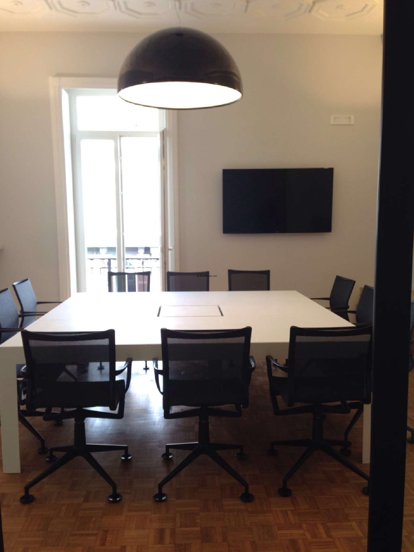 The finished meeting table in the room