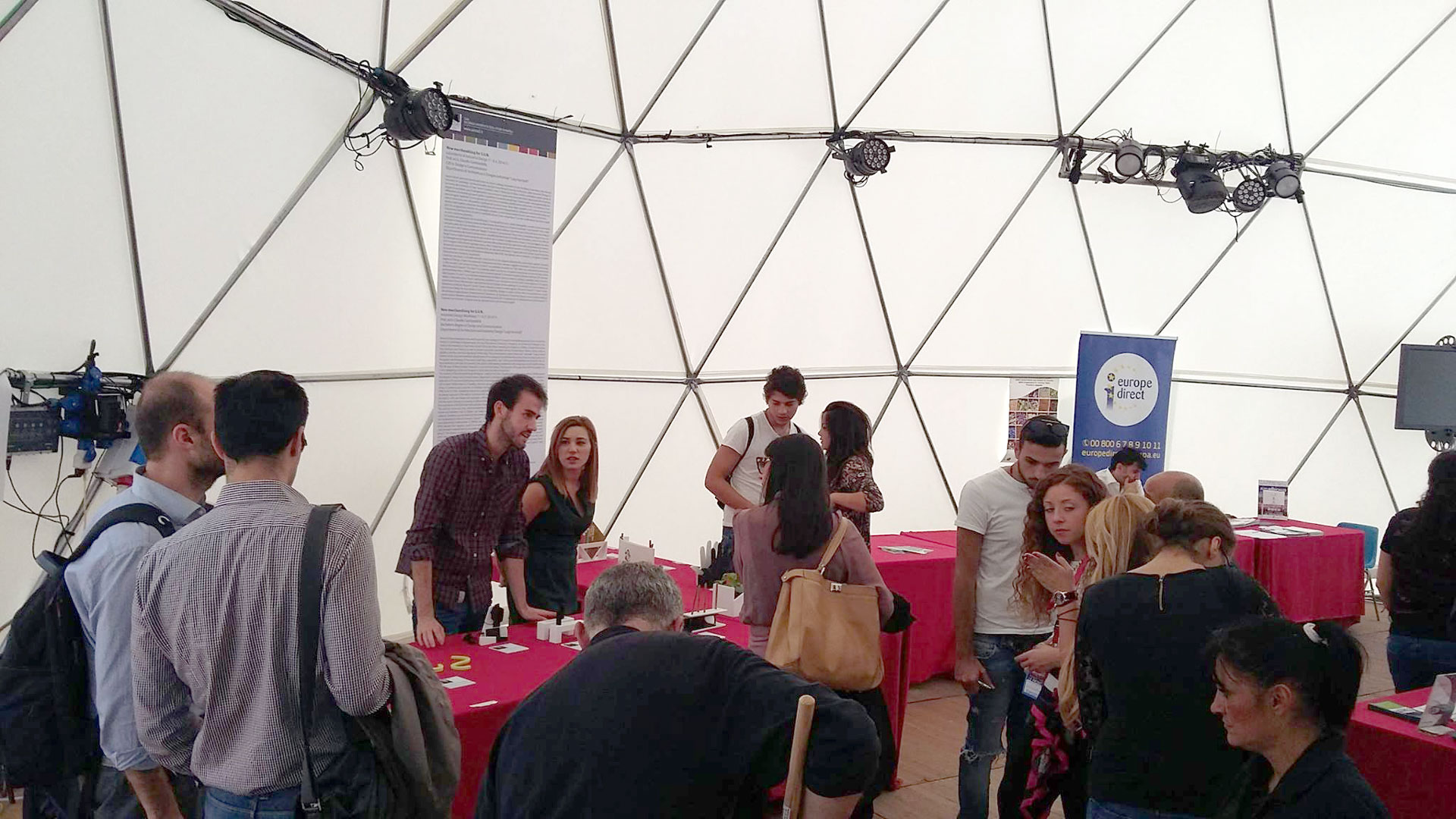The Futuro Remoto exhibition in Piazza del Plebiscito