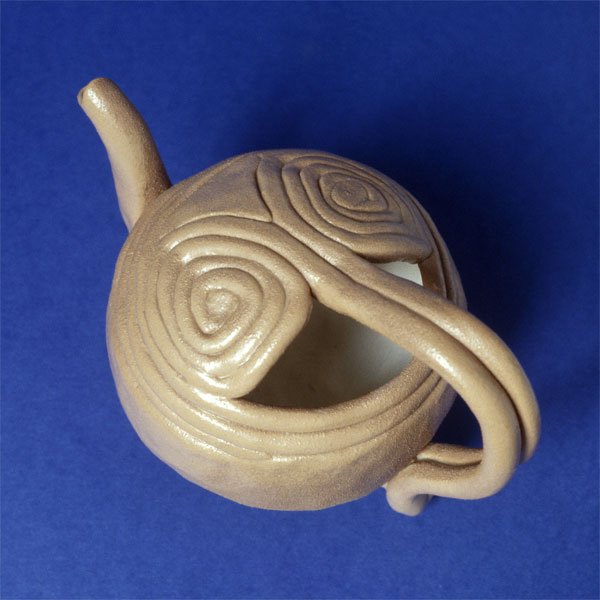 The Zucculill teapot designed by Ezio Colombrino