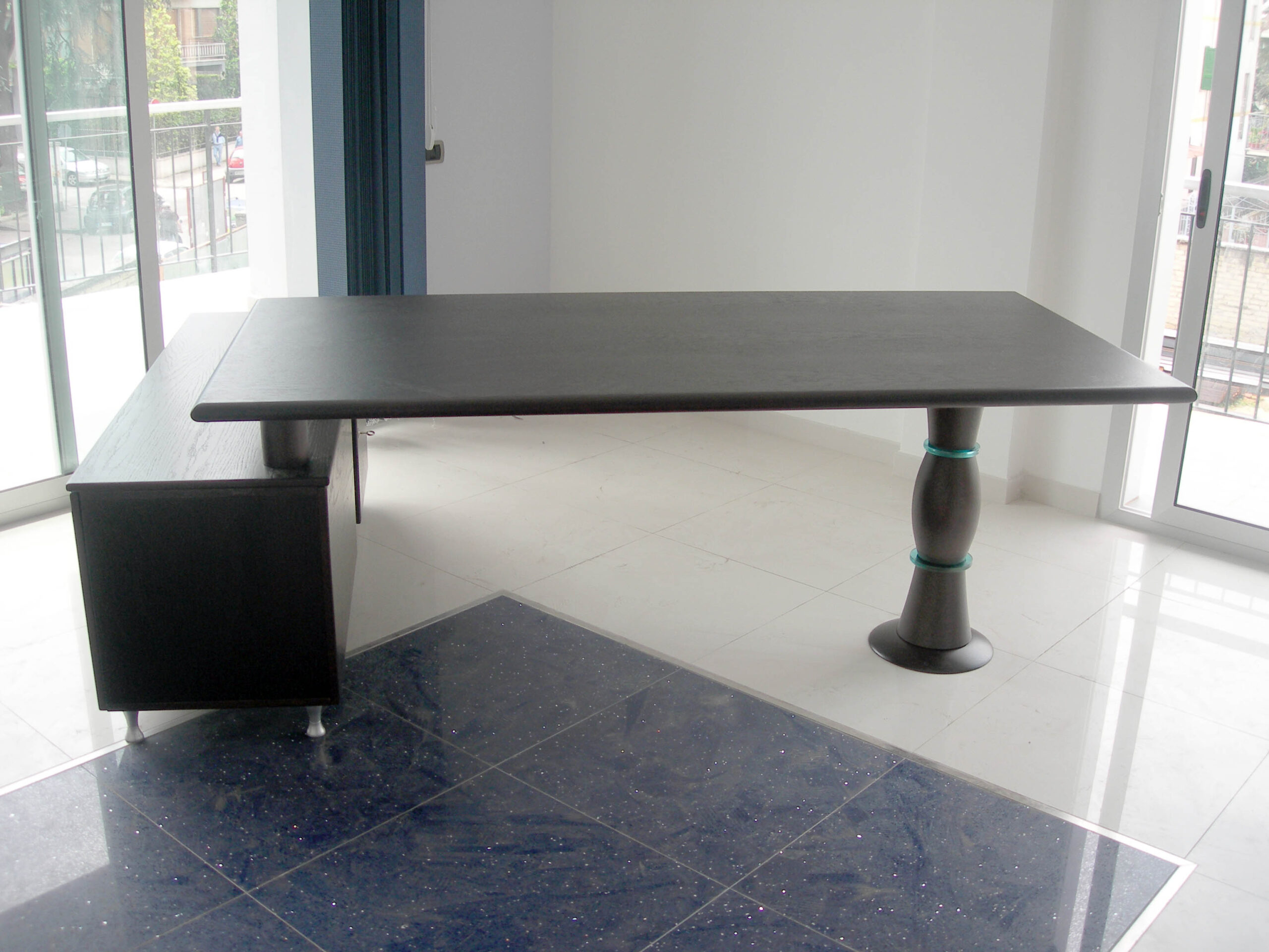Bespoke desk in timber and steel